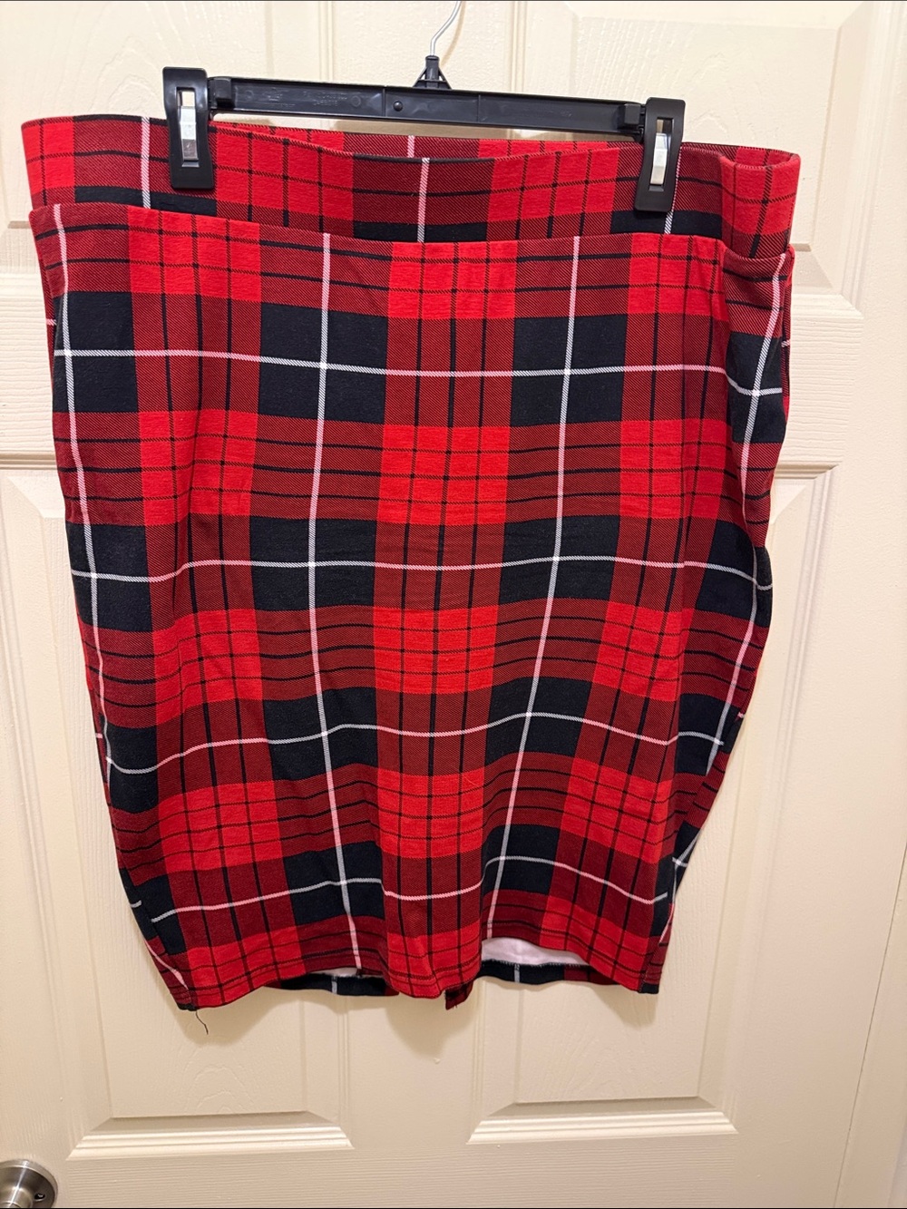 torrid Red and Black Plaid Pencil Skirt